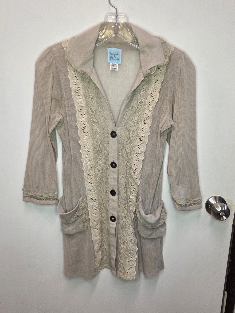 Kimchi Blue Vintage-Inspired Lace-Trim Button-Up Cardigan in Beige
